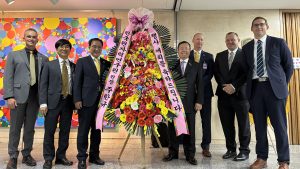 Leaders from the University of Missouri and the Korean Alumni Association pose for a group photo